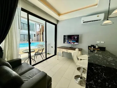Poolside 1 Bedroom Apartment by Renttini – Foto 5